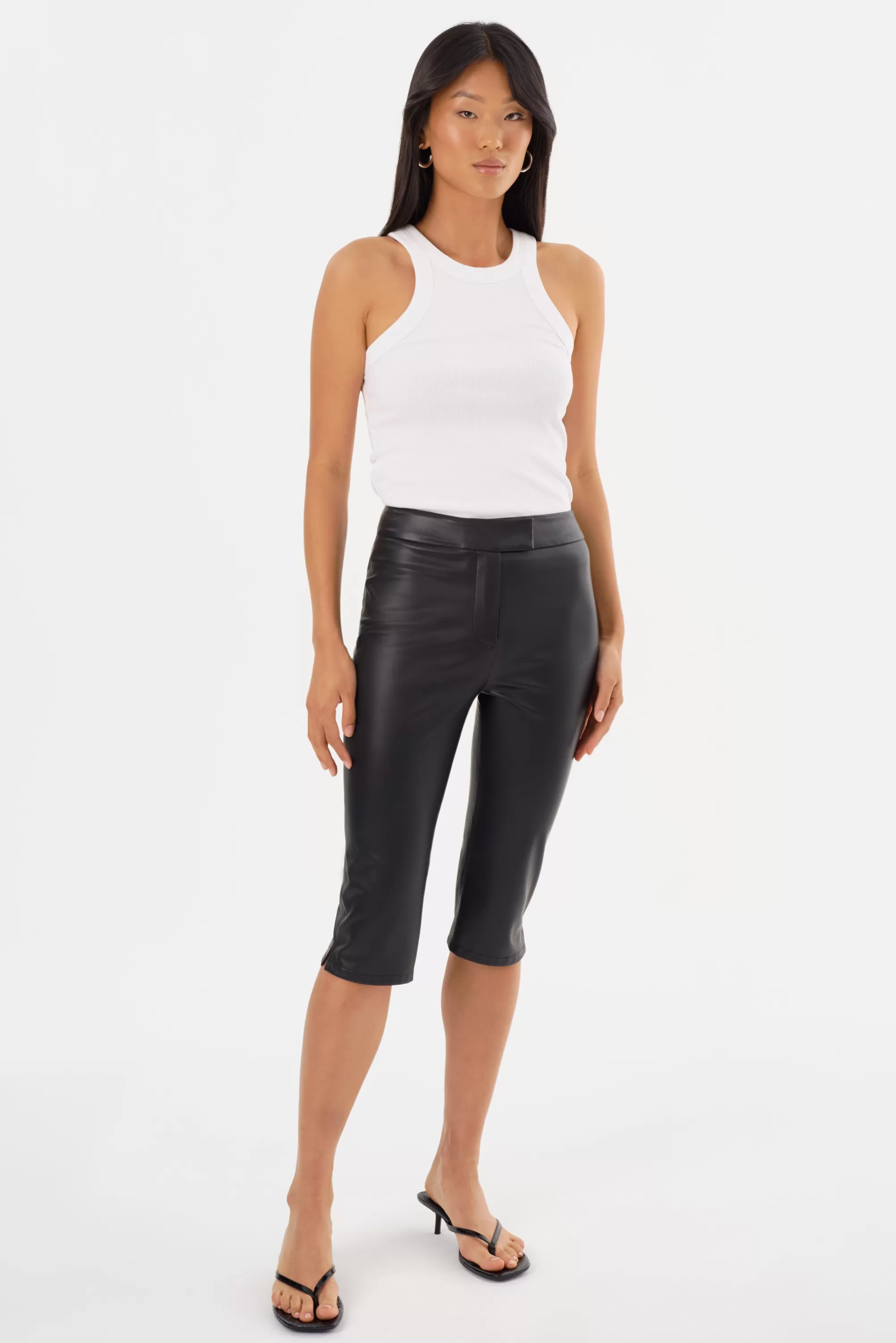 New LAMARQUE FAYA | Faux Leather Capri Pants Black