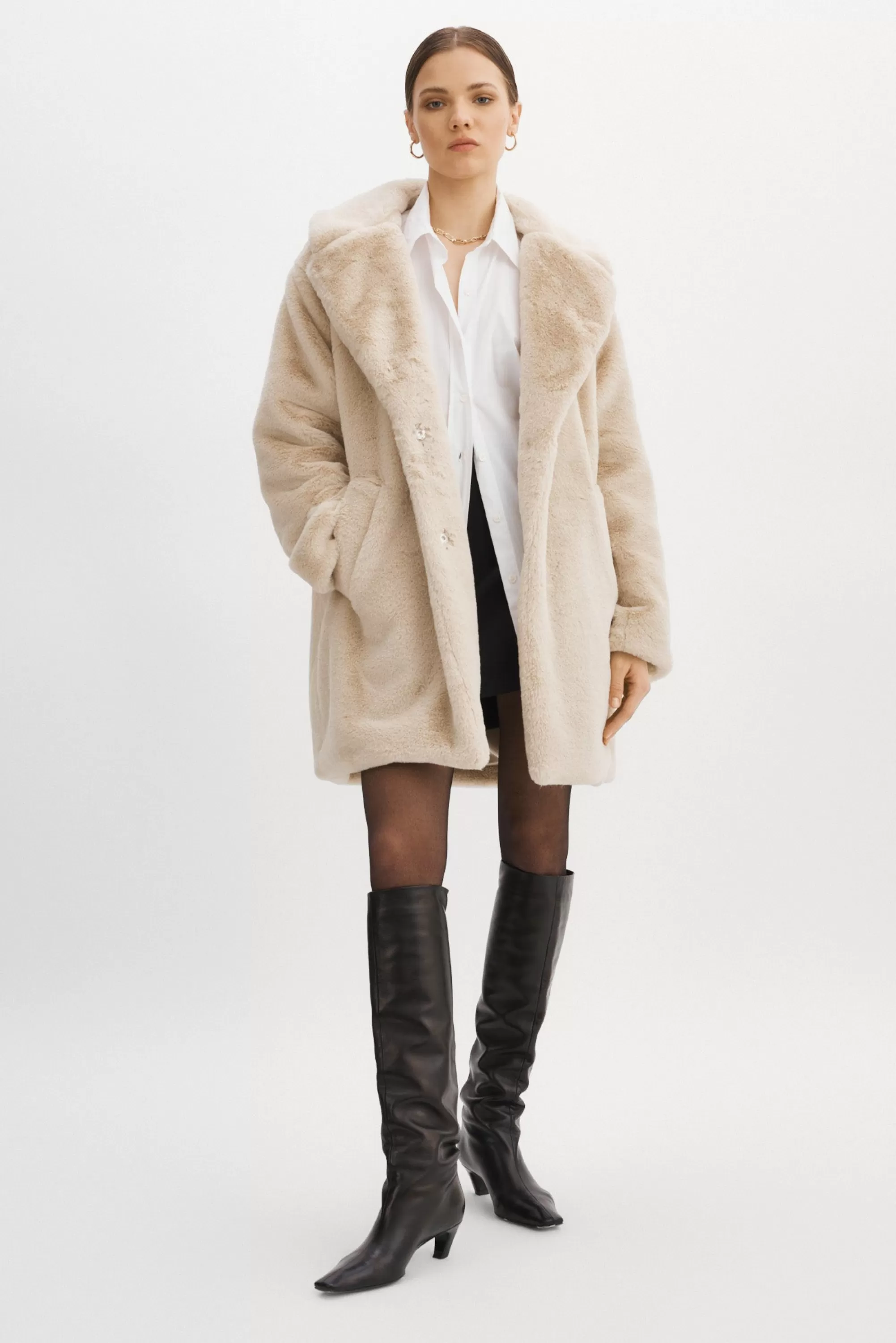 Shop LAMARQUE LINNEA | Faux Fur Coat Bone